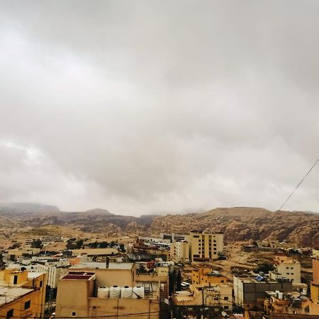 Jordanian Baity Apartment Wadi Musa Eksteriør billede